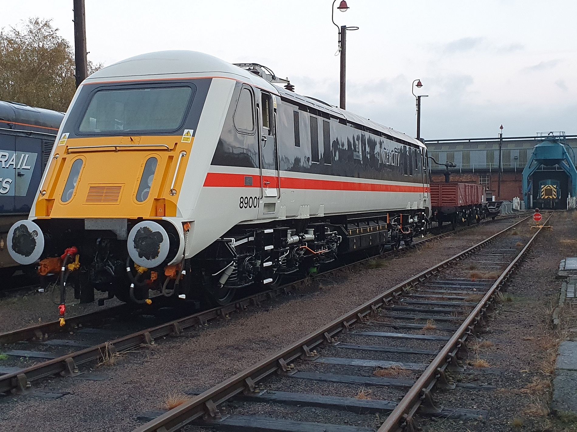 89001 at Barrow Hill after repainting into Inter City Swallow livery